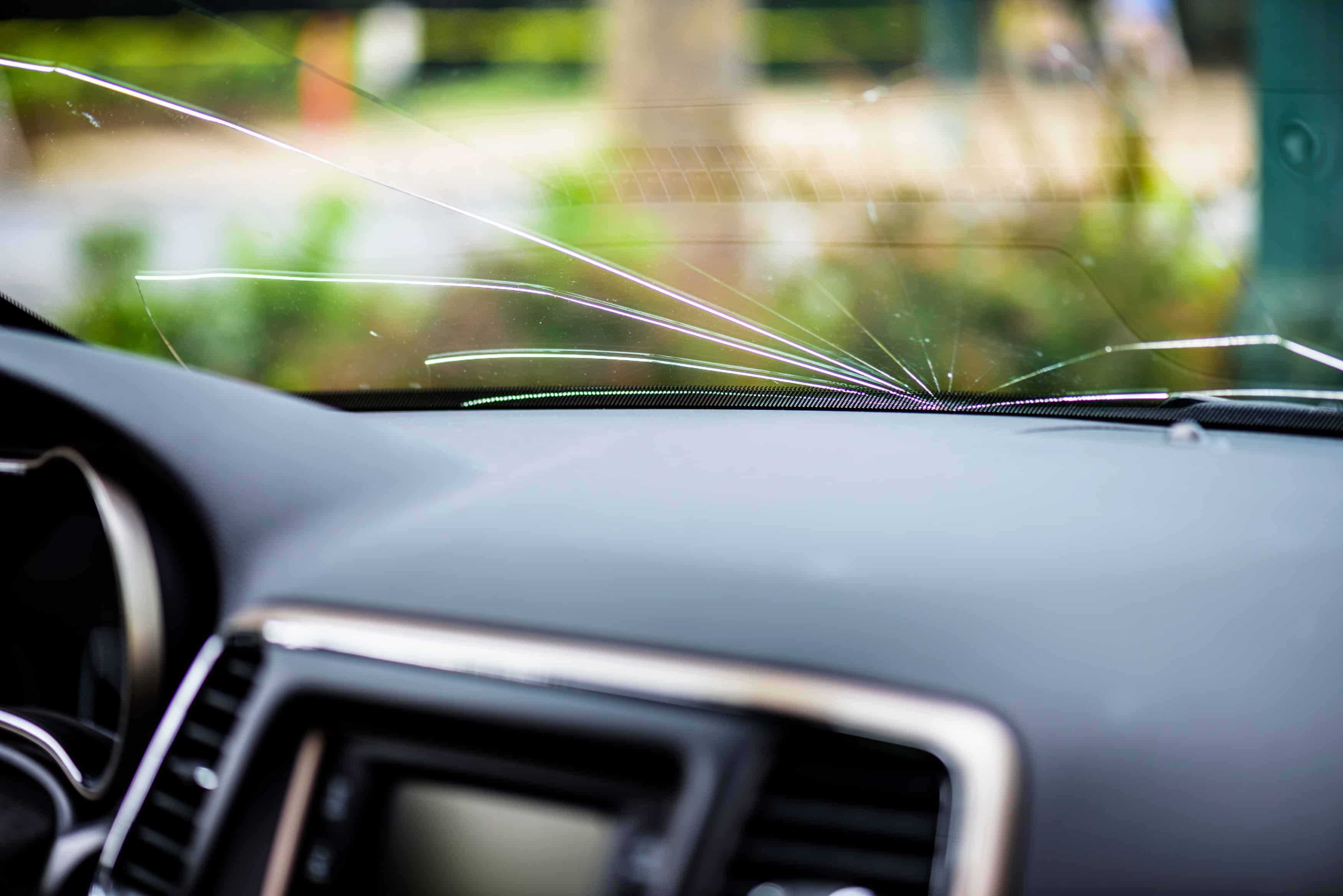 Can I Drive With A Cracked Windshield In Nj